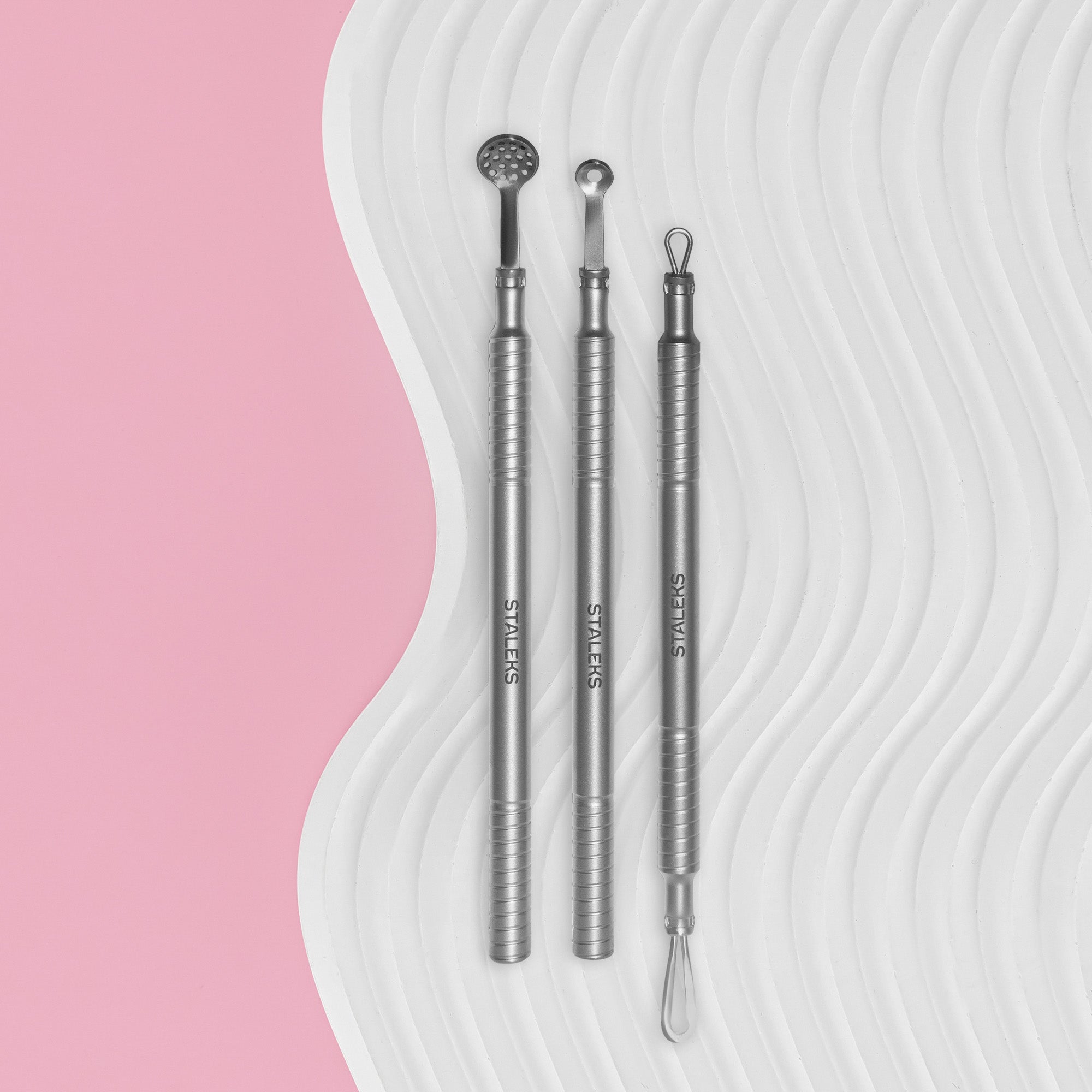 Staleks Cosmetology toolset “Clean Skin” BEAUTY & CARE 30 (Uno spoon, round tool with 19 holes and double-ended loop)