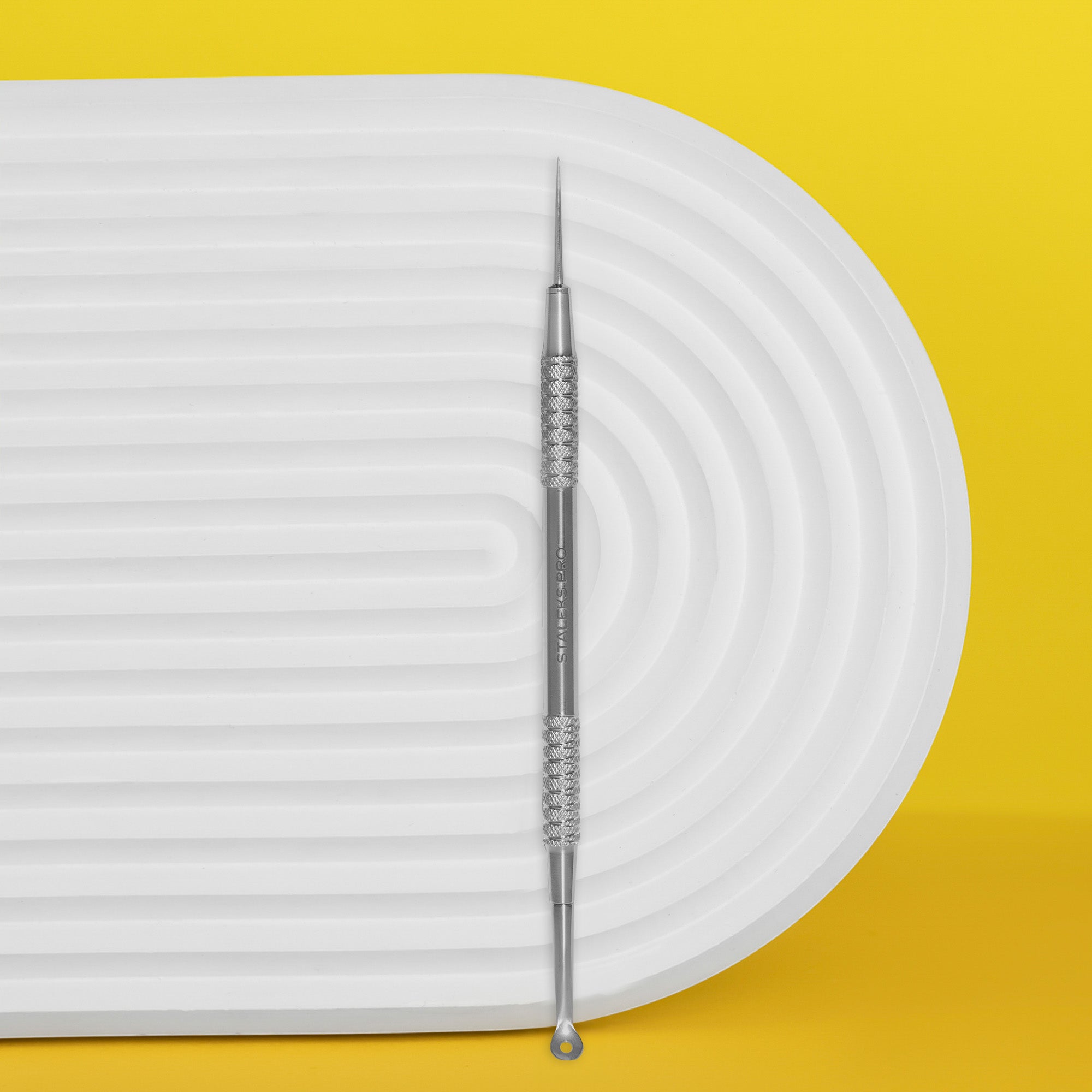 Staleks Cosmetology double-ended tool EXPERT 21 TYPE 4 (Uno spoon with larger hole size and Vidal needle straight)