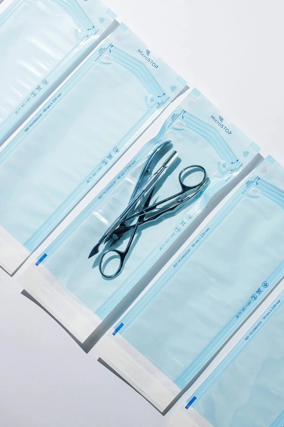 MicroStop self-adhesive pouches for AUTOCLAVE sterilization ONLY, 90x230 mm (200 pcs)