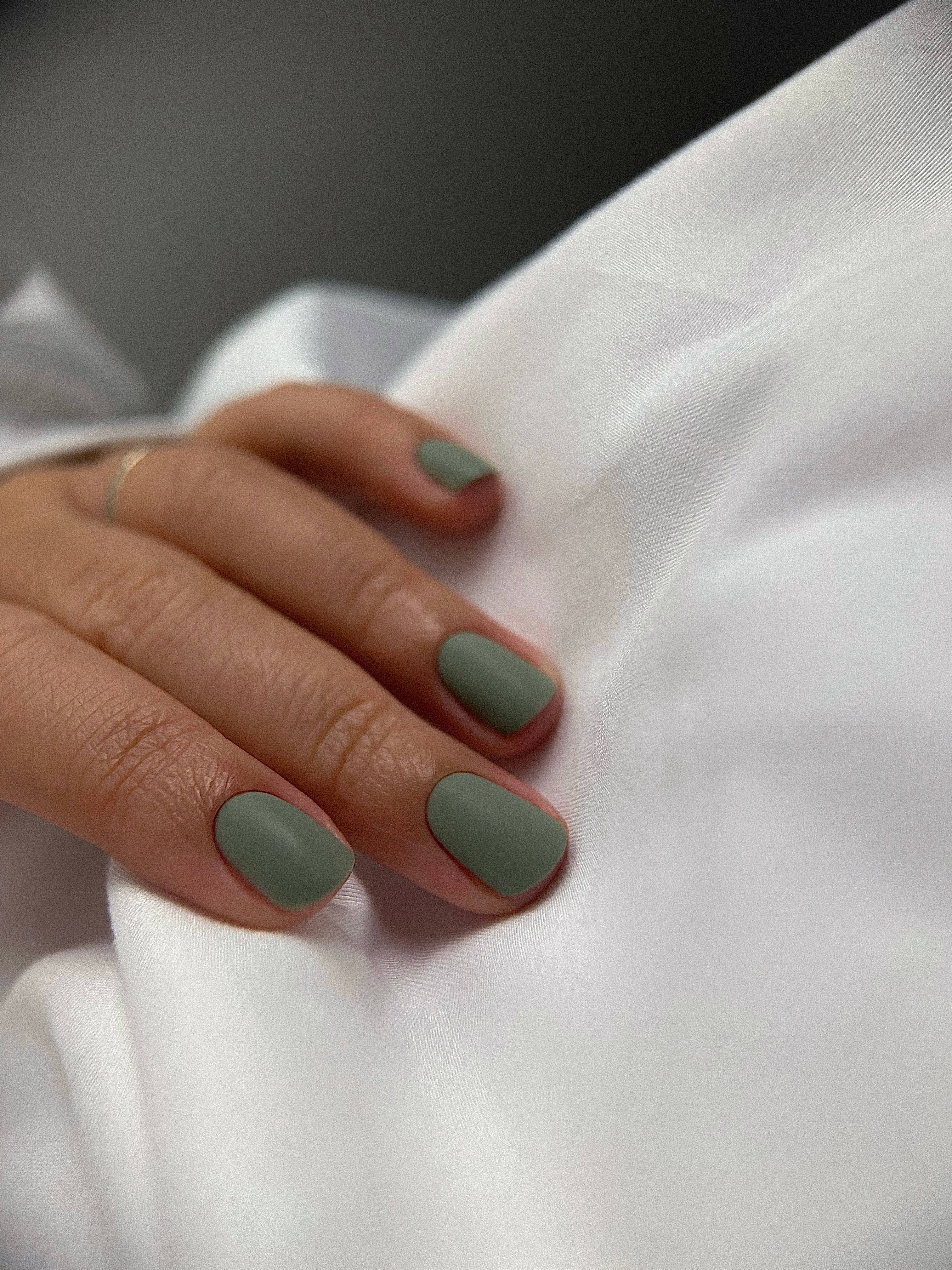 Gel Polish - Olive Serpentine