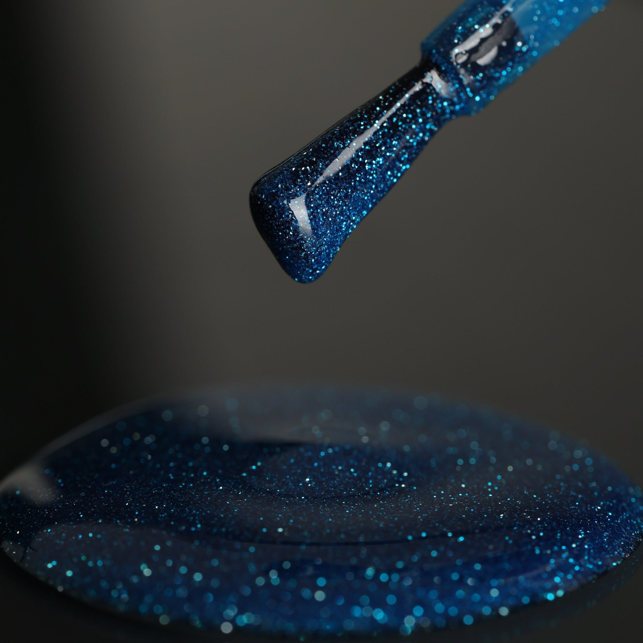 Reflective Gel Polish - Blue Lagoon