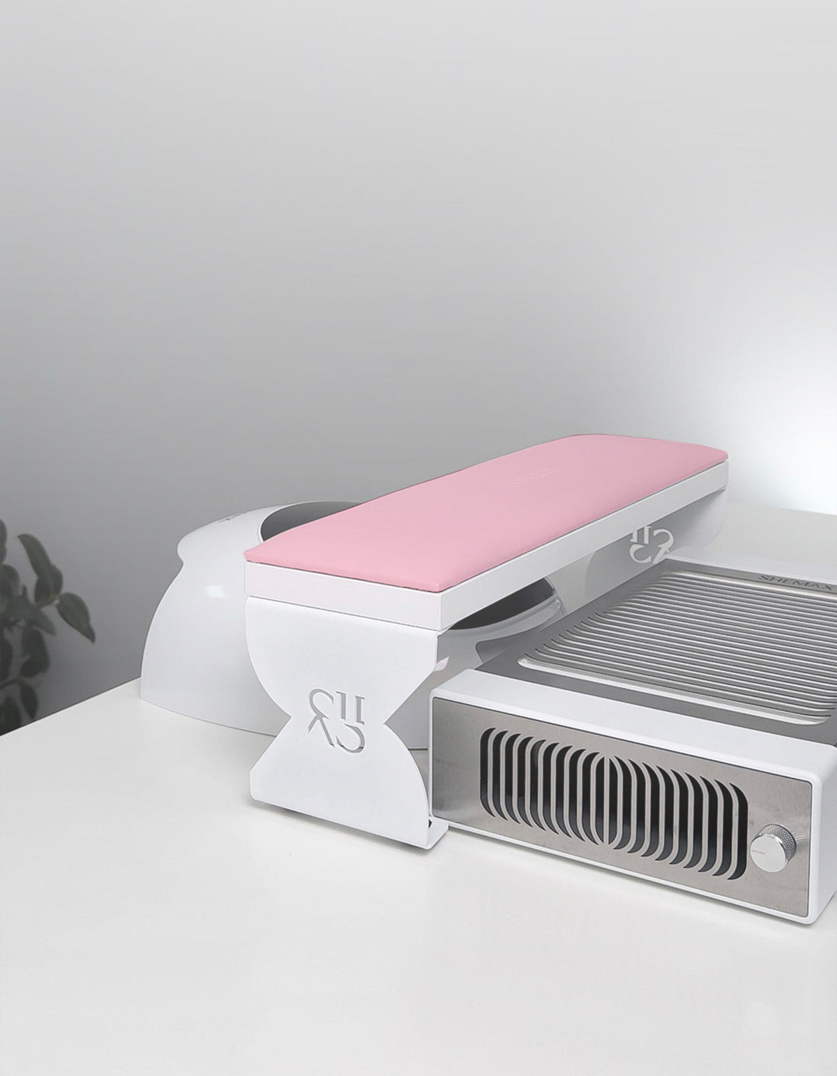 Shemax Hand Rest Comfort Pink — Nail table for manicure